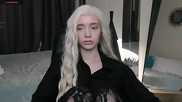 Snapshot of MelissaReis chatting on 09-14-25, 09:03 MelissaReis online show from 09-14-25, 09:03