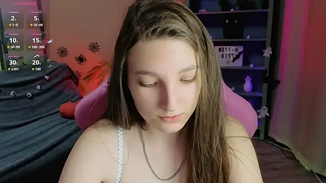 Snapshot of Mia_Myles chatting on 10-24-25, 10:11 Mia Myles online show from 10-24-25, 10:11