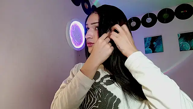 Snapshot of meghan_devil_ chatting on 11-08-25, 07:08 meghan devil online show from 11-08-25, 07:08