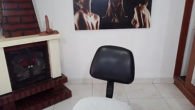 Snapshot of Grace_mature_milf chatting on 04-20-26, 11:24 Grace mature milf online show from 04-20-26, 11:24