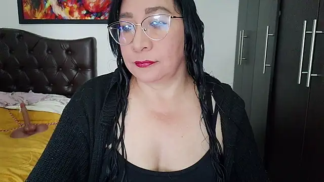 Snapshot of Grace_mature_milf chatting on 07-08-26, 11:15 Grace mature milf online show from 07-08-26, 11:15