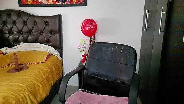 Snapshot of Grace_mature_milf chatting on 07-09-26, 03:05 Grace mature milf online show from 07-09-26, 03:05