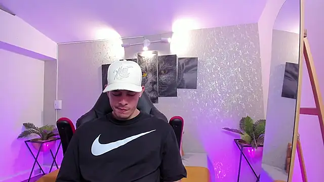 nils saint online show from 11-09-25, 04:33