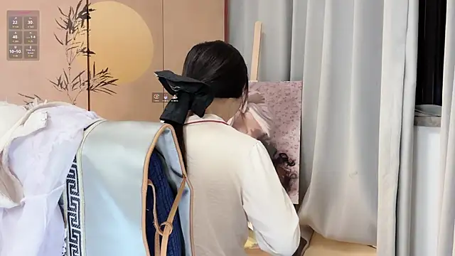 Snapshot of xinxin520-baby chatting on 10-15-25, 08:53 xinxin520-baby online show from 10-15-25, 08:53