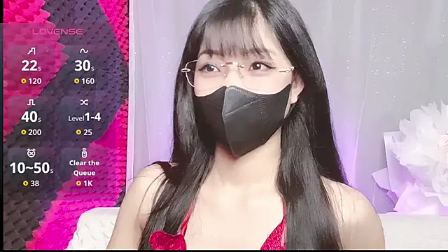 Snapshot of kemybaby chatting on 10-27-25, 09:19 kemybaby online show from 10-27-25, 09:19