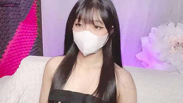 Snapshot of kemybaby chatting on 11-03-25, 06:09 kemybaby online show from 11-03-25, 06:09