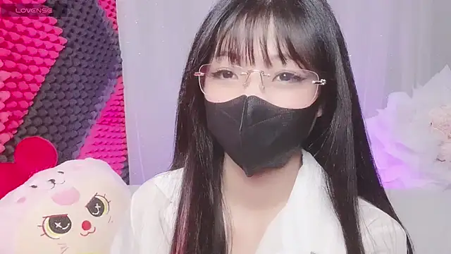 Snapshot of kemybaby chatting on 12-03-25, 03:14 kemybaby online show from 12-03-25, 03:14