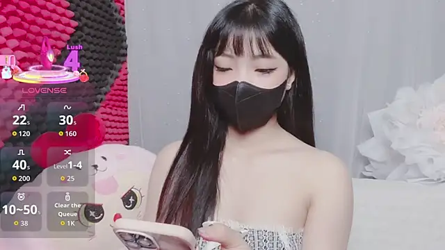 Snapshot of kemybaby chatting on 12-19-25, 06:59 kemybaby online show from 12-19-25, 06:59