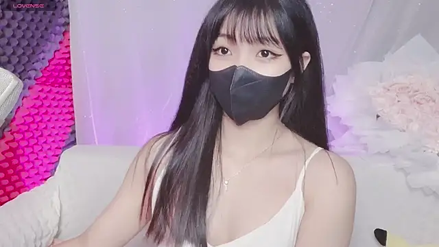 Snapshot of kemybaby chatting on 01-07-26, 08:55 kemybaby online show from 01-07-26, 08:55