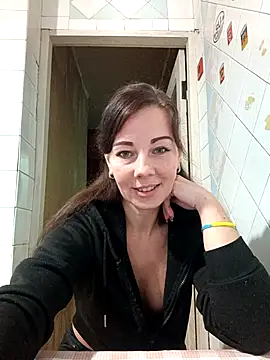 Adeline3302 online show from 10-29-25, 01:57