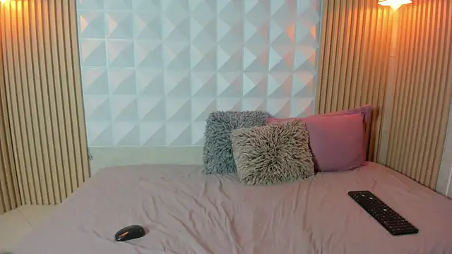 Snapshot of Antonella00_ chatting on 11-15-25, 05:38 Antonella00 online show from 11-15-25, 05:38