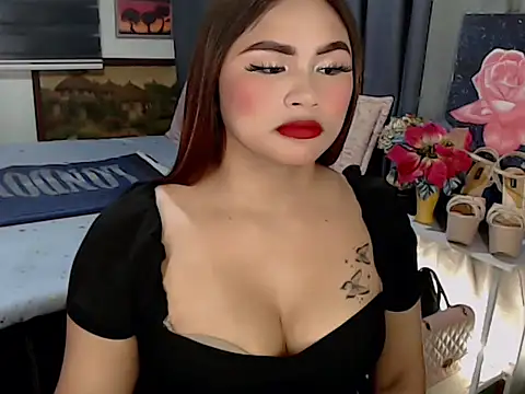 Candice cummer online show from 10-25-25, 06:13