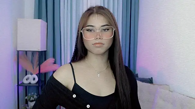 PrettyBlythes TS online show from 02-17-26, 05:37