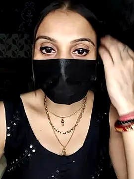 Snapshot of Horny_Shalu chatting on 09-28-25, 05:40 Horny Shalu online show from 09-28-25, 05:40