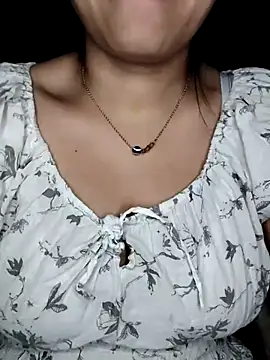 Snapshot of Horny_Shalu chatting on 11-01-25, 06:43 Horny Shalu online show from 11-01-25, 06:43