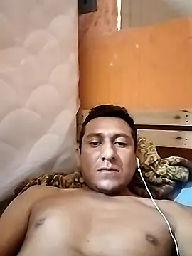 Albertmarc2 online show from 11-23-25, 02:17