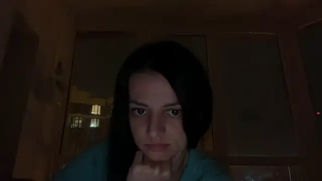 Snapshot of Sladosttss chatting on 10-20-25, 06:30 Sladosttss online show from 10-20-25, 06:30