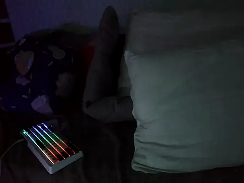 boyhigh1997 online show from 09-29-25, 08:52