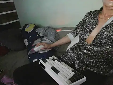 boyhigh1997 online show from 10-21-25, 07:53