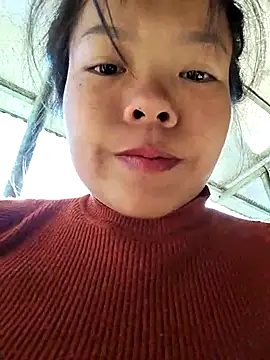 Snapshot of Rioo122 chatting on 11-26-25, 02:12 Rioo122 online show from 11-26-25, 02:12