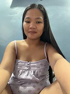 Snapshot of princess_janine chatting on 06-27-26, 05:23 princess janine online show from 06-27-26, 05:23