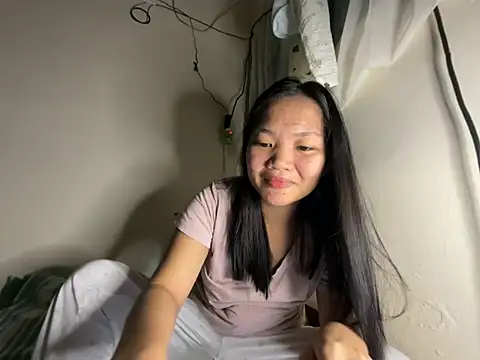 Snapshot of princess_janine chatting on 07-24-26, 10:02 princess janine online show from 07-24-26, 10:02