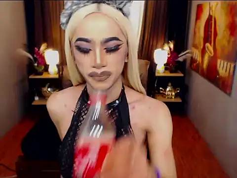 Jma90621588 online show from 11-10-25, 03:16