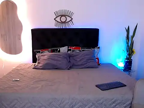 NoahDevil18 online show from 09-23-25, 12:41