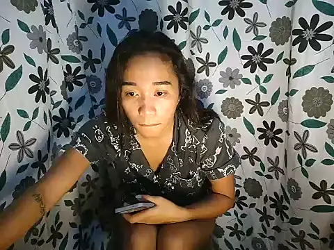 Virgen christine01 online show from 08-01-26, 12:54