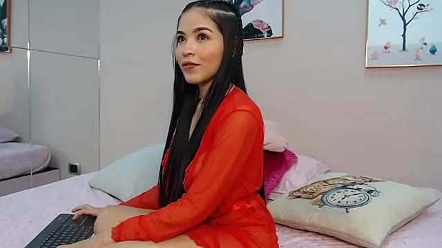 Snapshot of zooombee chatting on 06-30-26, 04:08 zooombee online show from 06-30-26, 04:08