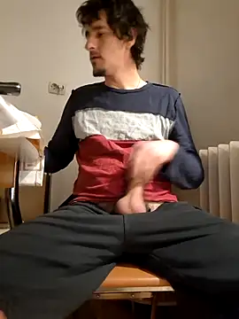 hugecock4u1990 online show from 03-01-26, 04:36