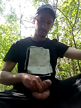 hugecock4u1990 online show from 04-17-26, 10:07