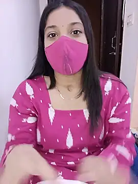 Snapshot of Cute_Rakhi8 chatting on 06-14-26, 04:58 Cute Rakhi8 online show from 06-14-26, 04:58