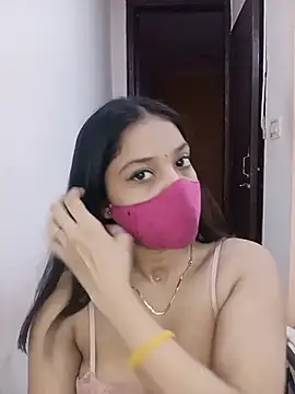 Snapshot of Cute_Rakhi8 chatting on 06-22-26, 06:21 Cute Rakhi8 online show from 06-22-26, 06:21
