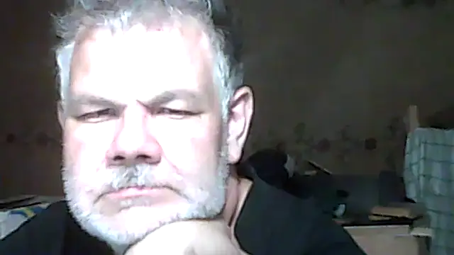 Snapshot of A1B3- chatting on 09-15-25, 04:51 A1B3- online show from 09-15-25, 04:51