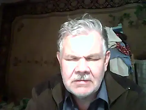 Snapshot of A1B3- chatting on 10-10-25, 03:11 A1B3- online show from 10-10-25, 03:11