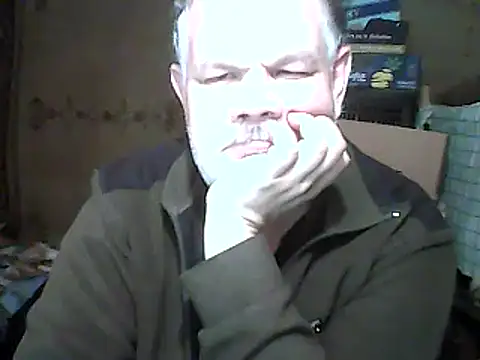 Snapshot of A1B3- chatting on 10-12-25, 04:39 A1B3- online show from 10-12-25, 04:39