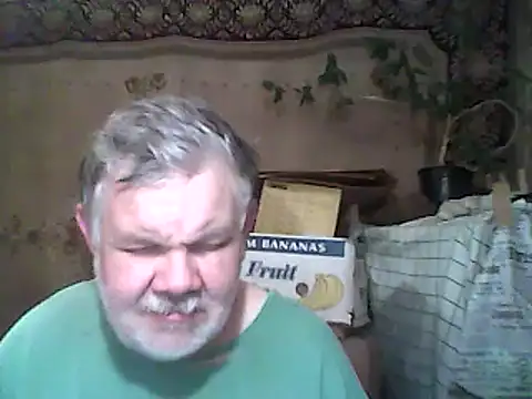 Snapshot of A1B3- chatting on 11-30-25, 04:44 A1B3- online show from 11-30-25, 04:44