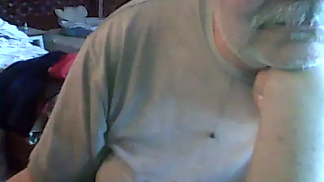 Snapshot of A1B3- chatting on 03-08-26, 03:16 A1B3- online show from 03-08-26, 03:16