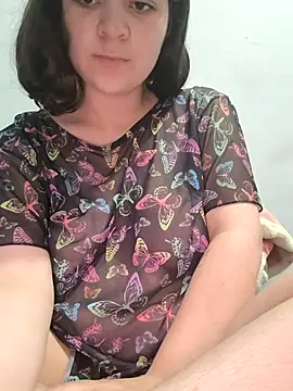 Snapshot of PrihZinhaHot chatting on 10-06-25, 03:15 PrihZinhaHot online show from 10-06-25, 03:15