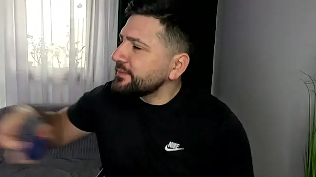 Gold Alpha Boy online show from 02-05-26, 10:20