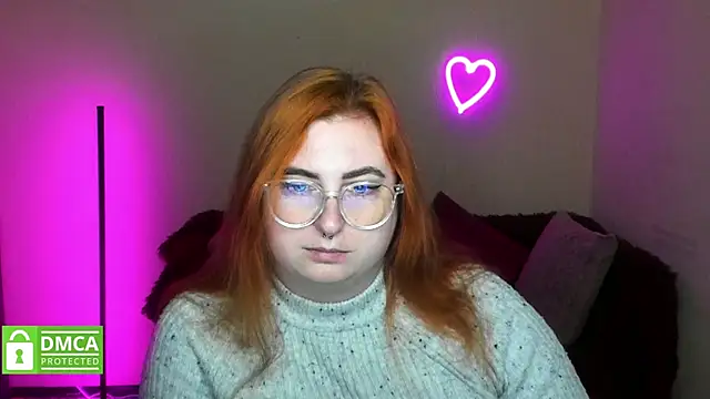 Snapshot of Alicia_love00 chatting on 10-22-25, 11:32 Alicia love00 online show from 10-22-25, 11:32