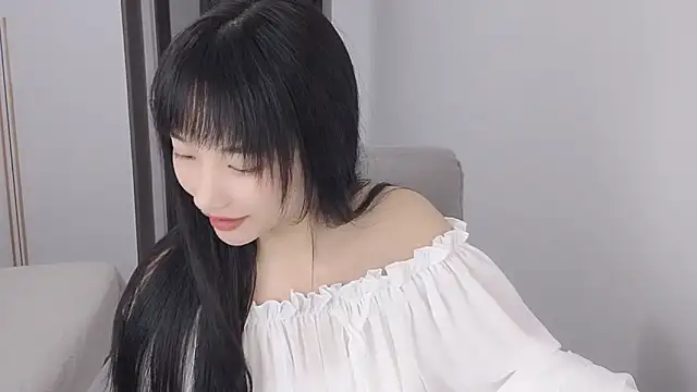 Snapshot of Lisa-3333 chatting on 09-09-25, 02:16 Lisa-3333 online show from 09-09-25, 02:16