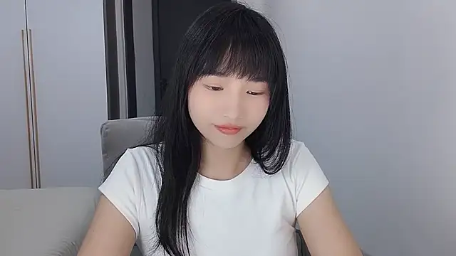 Lisa-3333 online show from 06-19-26, 01:15