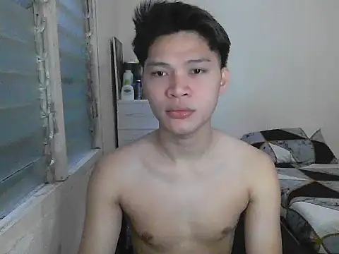 Helleron online show from 04-19-26, 09:41