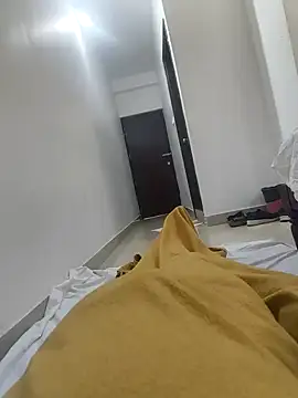 Snapshot of coocon2020 chatting on 12-21-25, 03:57 coocon2020 online show from 12-21-25, 03:57