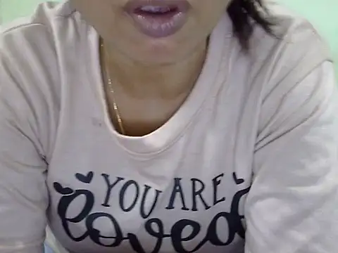 CHAMELI4747 online show from 10-04-25, 08:56