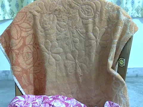 Snapshot of CHAMELI4747 chatting on 07-06-26, 03:14 CHAMELI4747 online show from 07-06-26, 03:14
