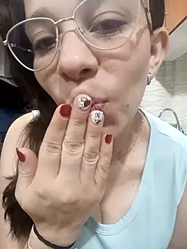 Isabella5 Brown  online show from 09-20-25, 12:06