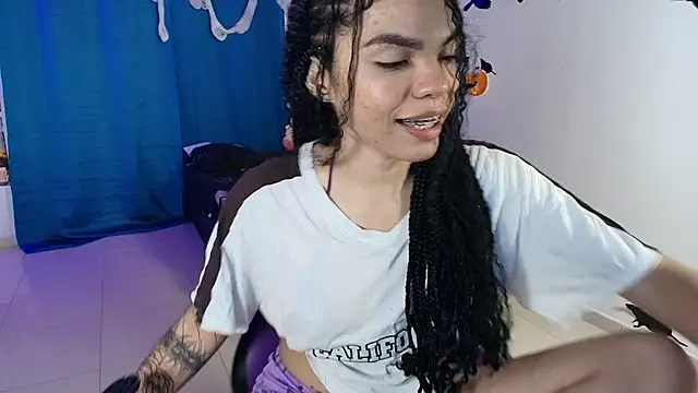 kitty aikooo online show from 11-01-25, 06:48